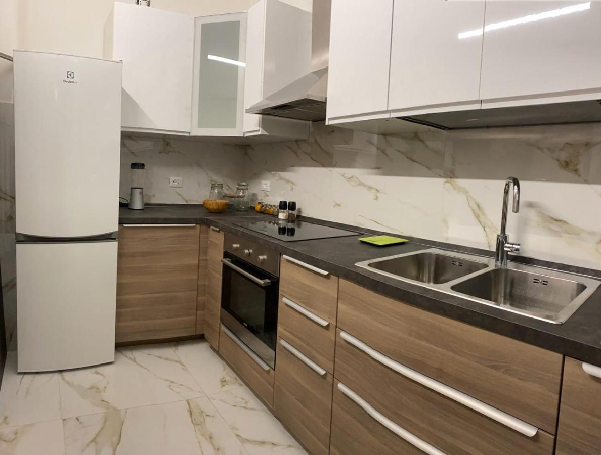 Prime House Apartment Болоня Екстериор снимка